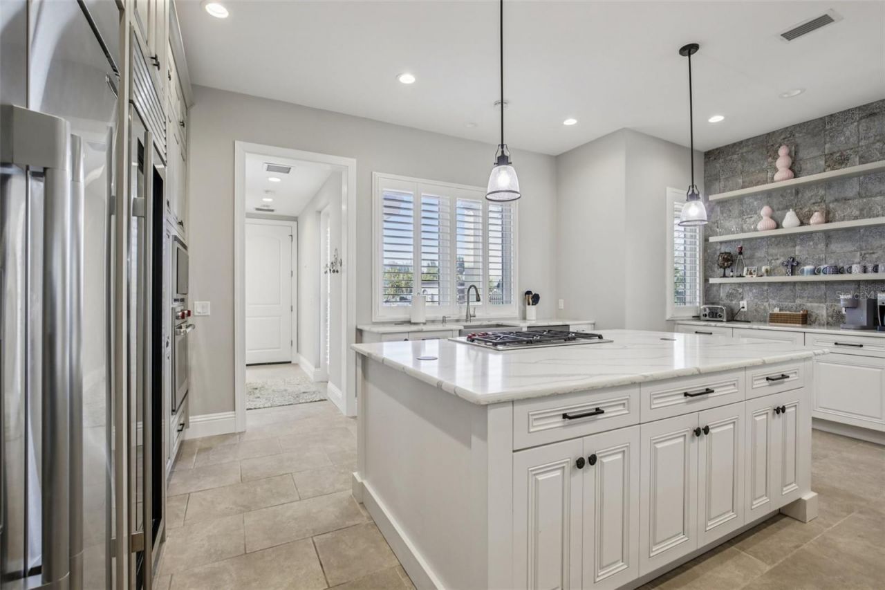 125 S Blvd Of Presidents, Sarasota, FL 34236 Photo