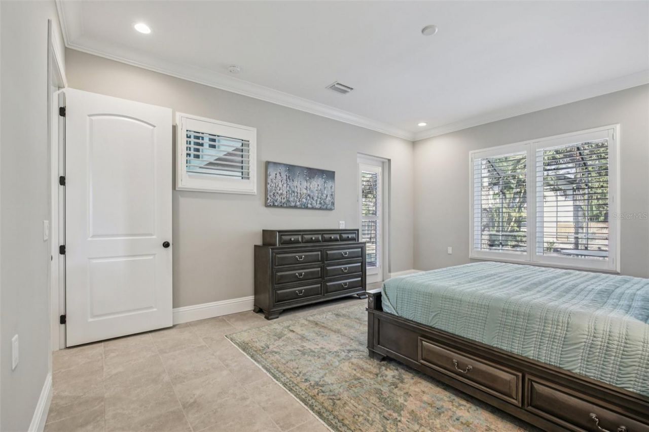 125 S Blvd Of Presidents, Sarasota, FL 34236 Photo