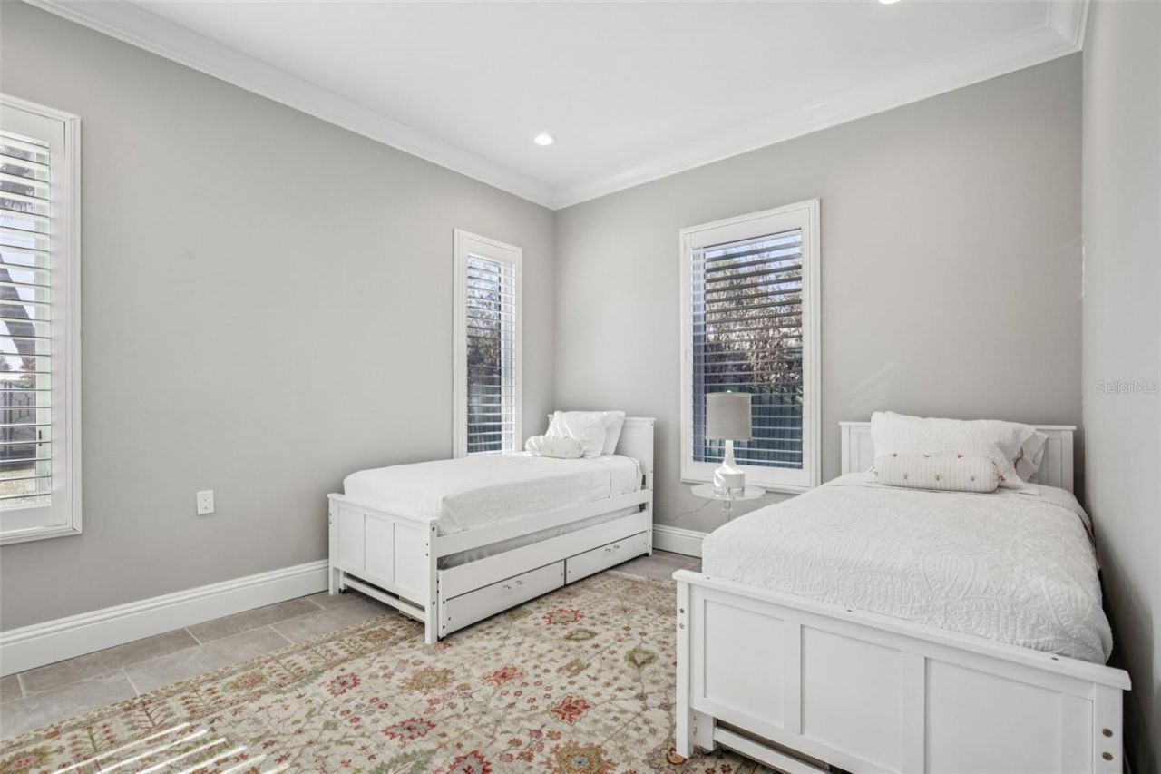 125 S Blvd Of Presidents, Sarasota, FL 34236 Photo
