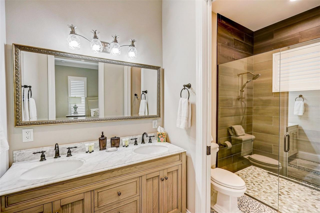 125 S Blvd Of Presidents, Sarasota, FL 34236 Photo