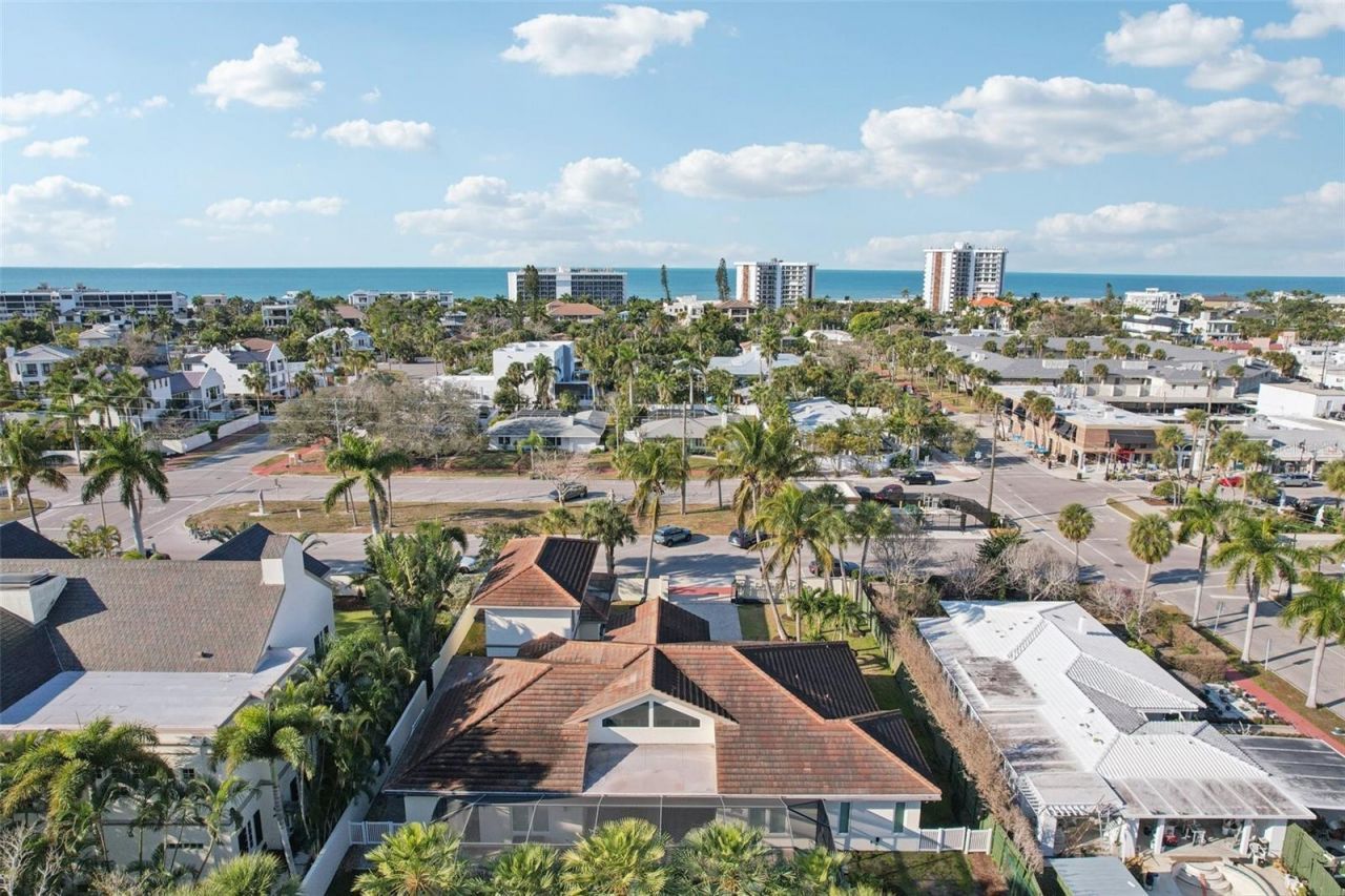 125 S Blvd Of Presidents, Sarasota, FL 34236 Photo