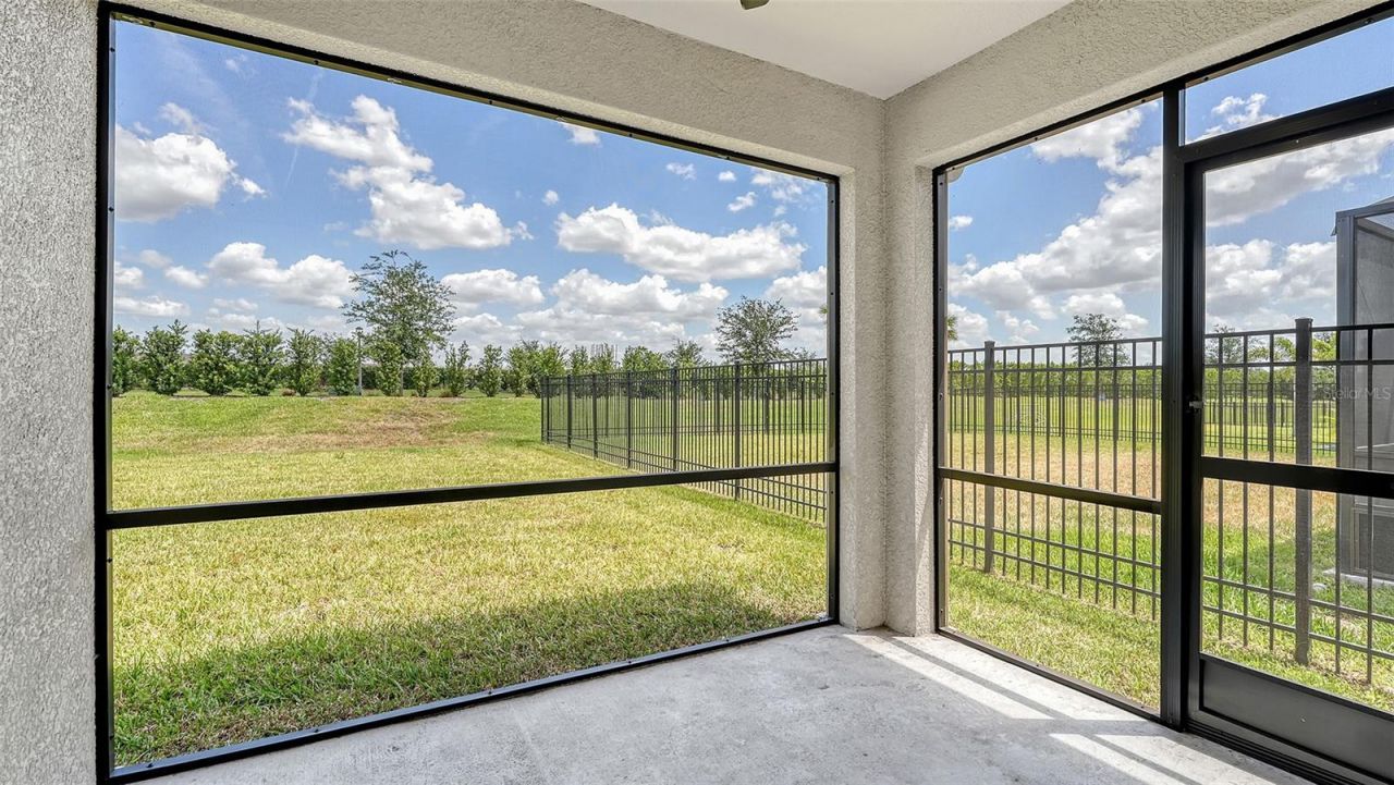 17119 Barnwood Place, Lakewood Ranch, FL 34211 Photo