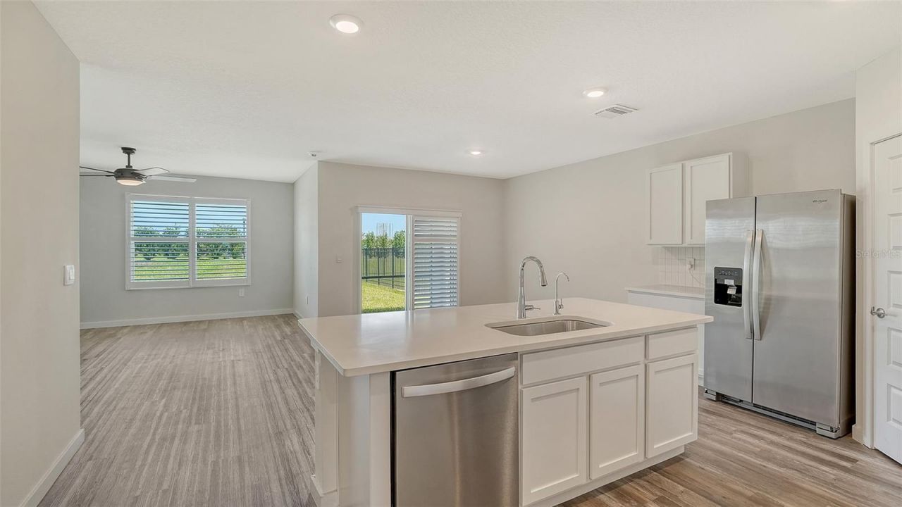 17119 Barnwood Place, Lakewood Ranch, FL 34211 Photo
