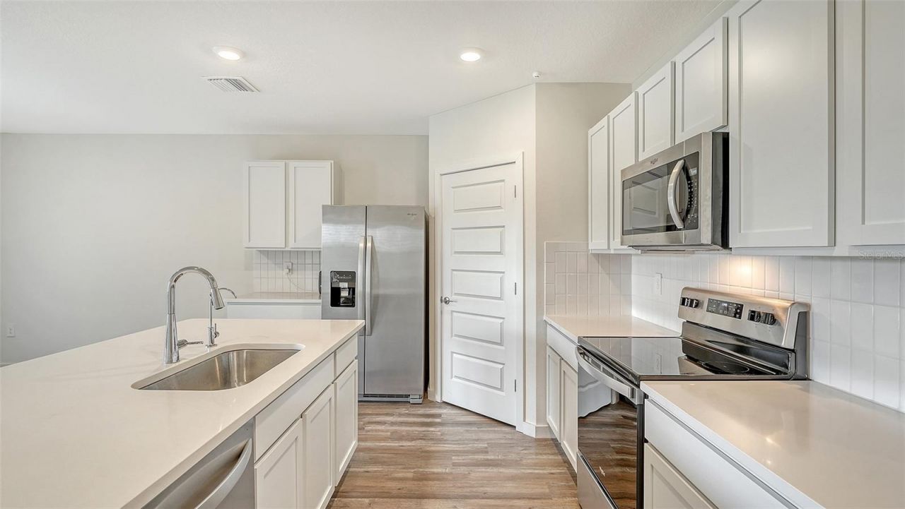 17119 Barnwood Place, Lakewood Ranch, FL 34211 Photo