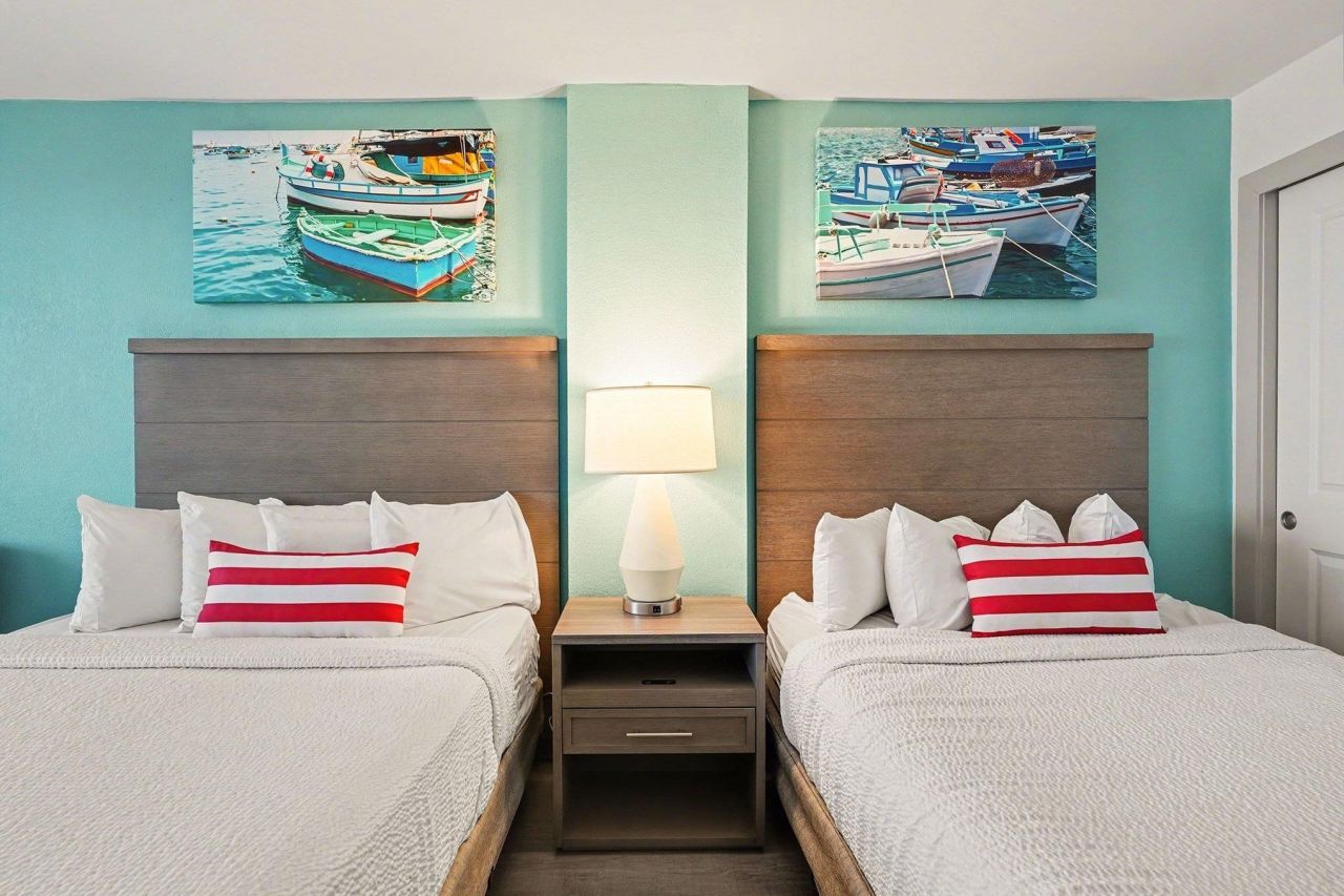 2401 S Ocean Blvd. Photo 10