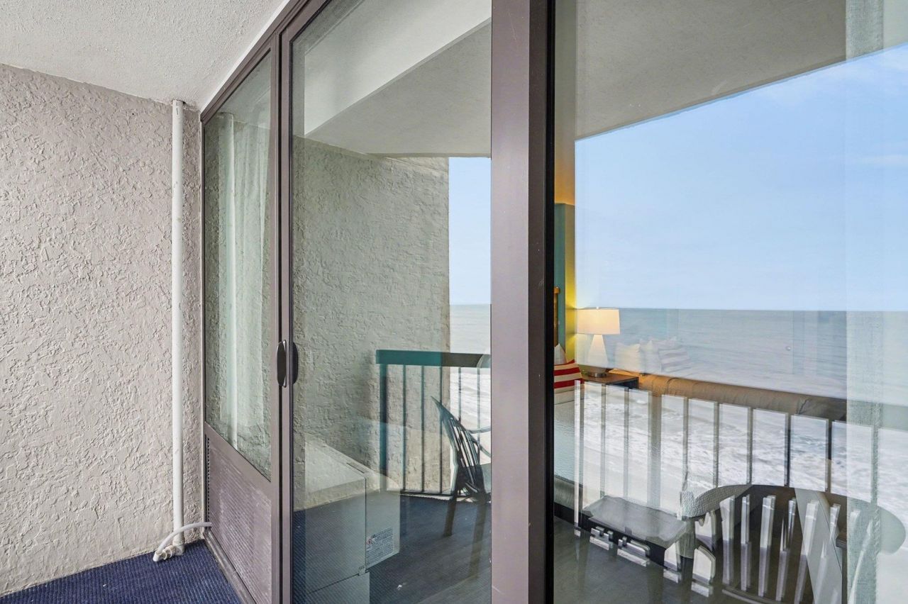 2401 S Ocean Blvd. Photo 20