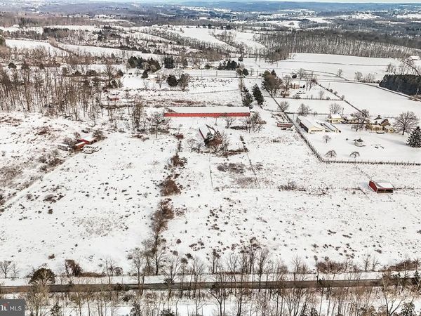 31 LAMBERTVILLE HEADQUARTERS RD, LAMBERTVILLE, NJ 08530