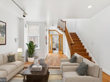 1006 S FRONT STREET, PHILADELPHIA, PA 19147