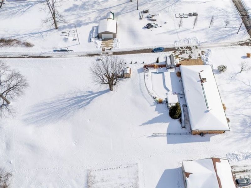 71 Trails End, Toronto, OH 43964 Photo 11