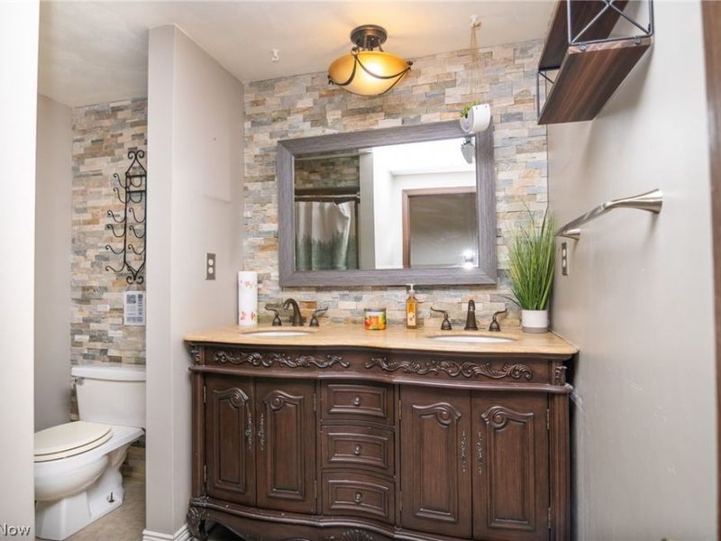 71 Trails End, Toronto, OH 43964 Photo 25