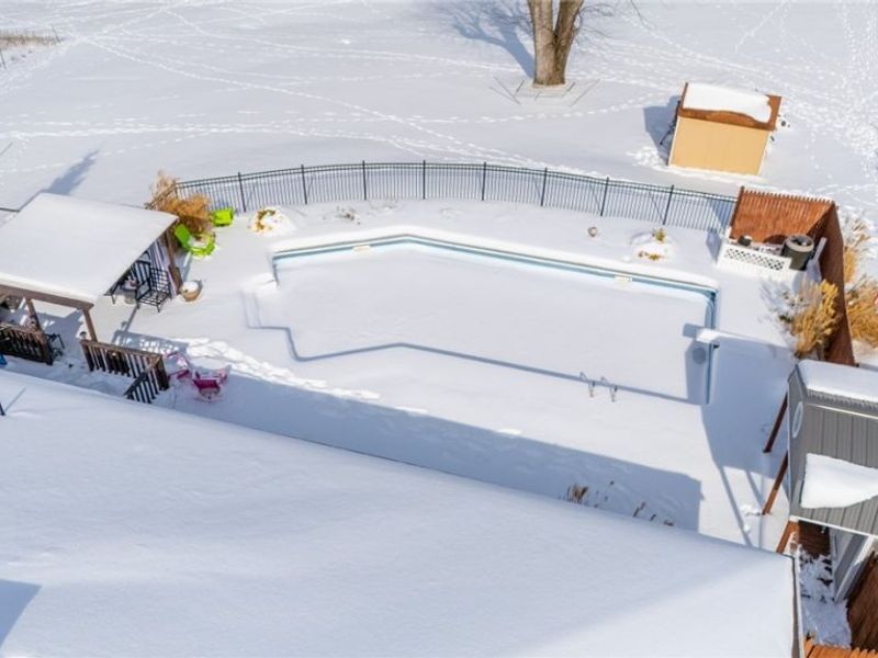 71 Trails End, Toronto, OH 43964 Photo 7