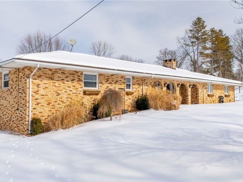 71 Trails End, Toronto, OH 43964 Photo 8