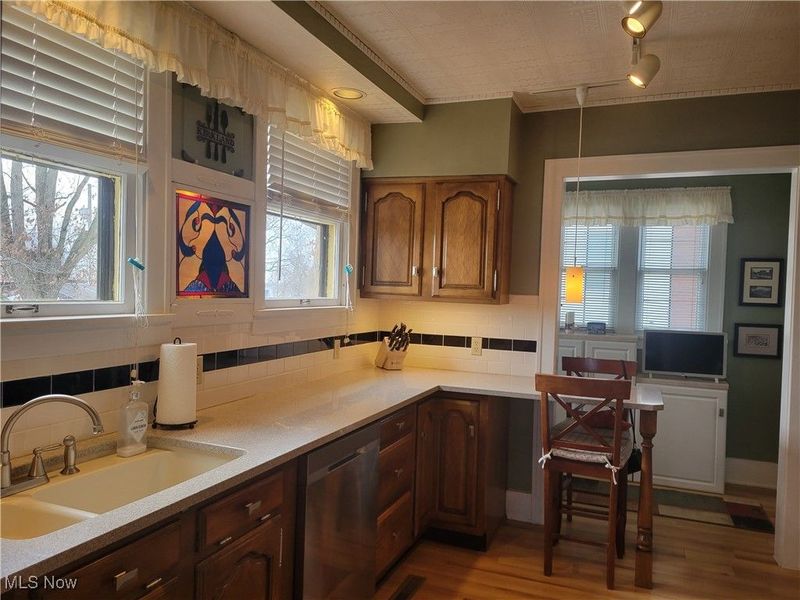 413 Oakwood Drive, Cadiz, OH 43907 Photo 16