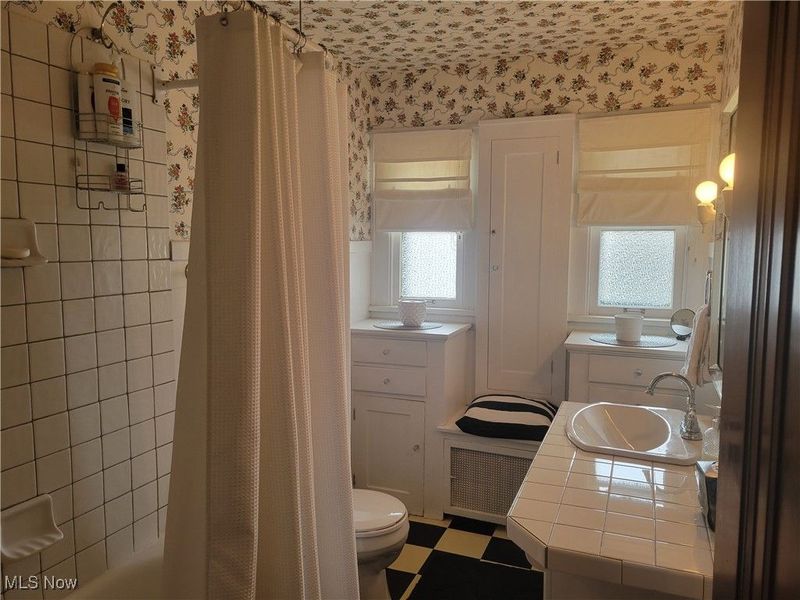 413 Oakwood Drive, Cadiz, OH 43907 Photo 37