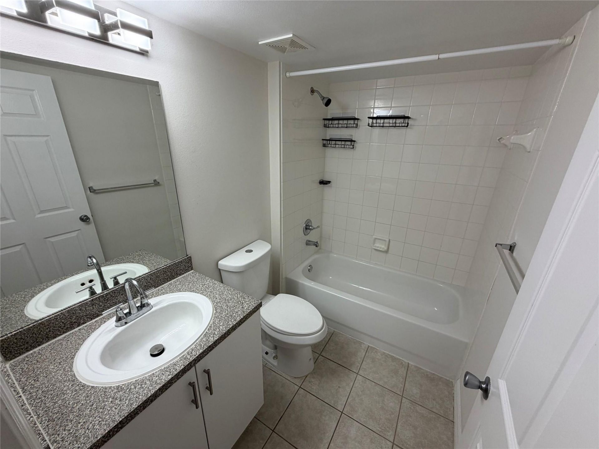5005 Wiles Road, Unit 307, Coconut Creek, FL 33073 Photo