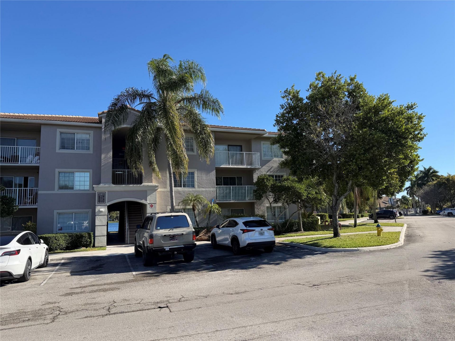 5005 Wiles Road, Unit 307, Coconut Creek, FL 33073 Photo