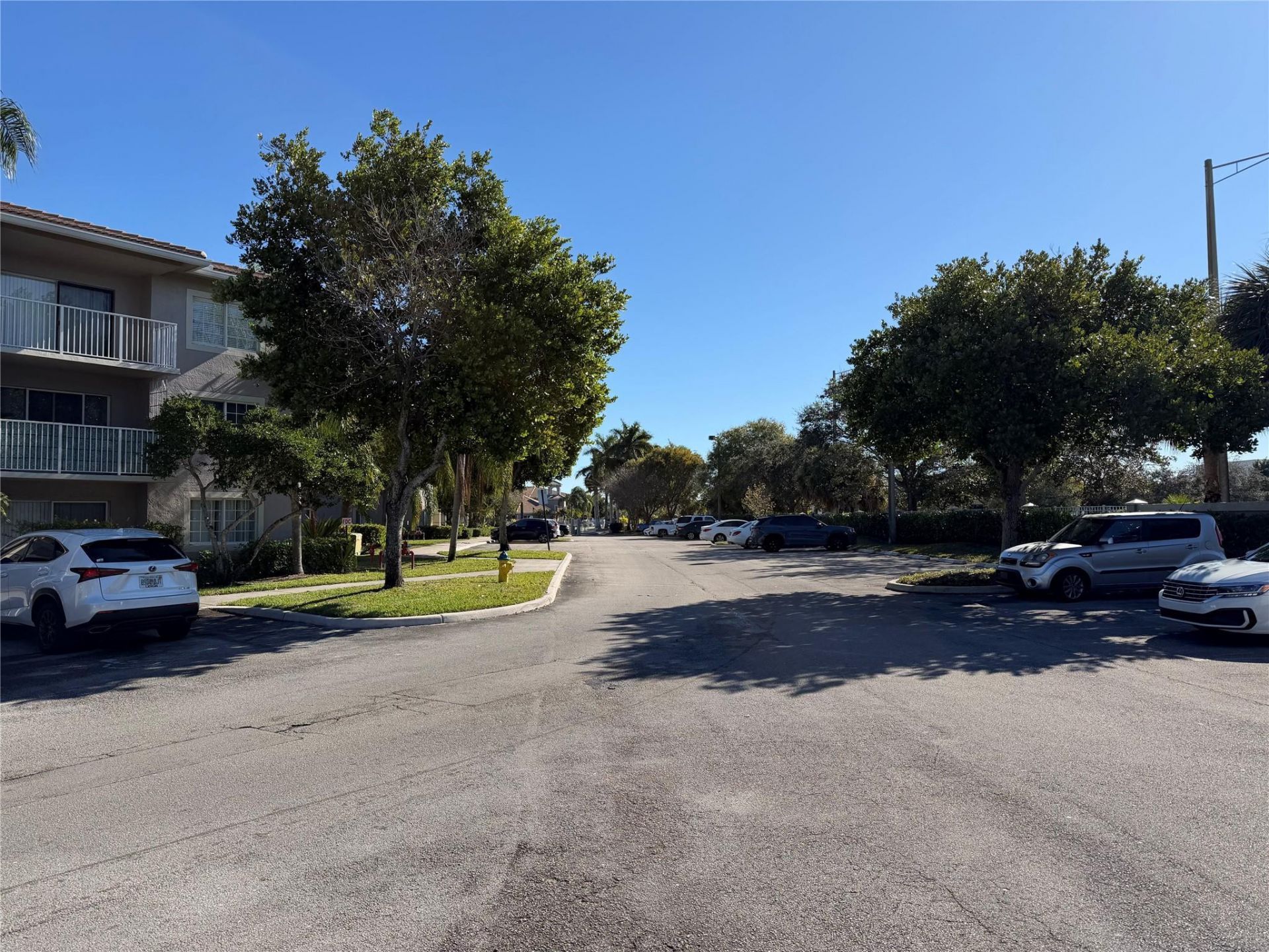 5005 Wiles Road, Unit 307, Coconut Creek, FL 33073 Photo