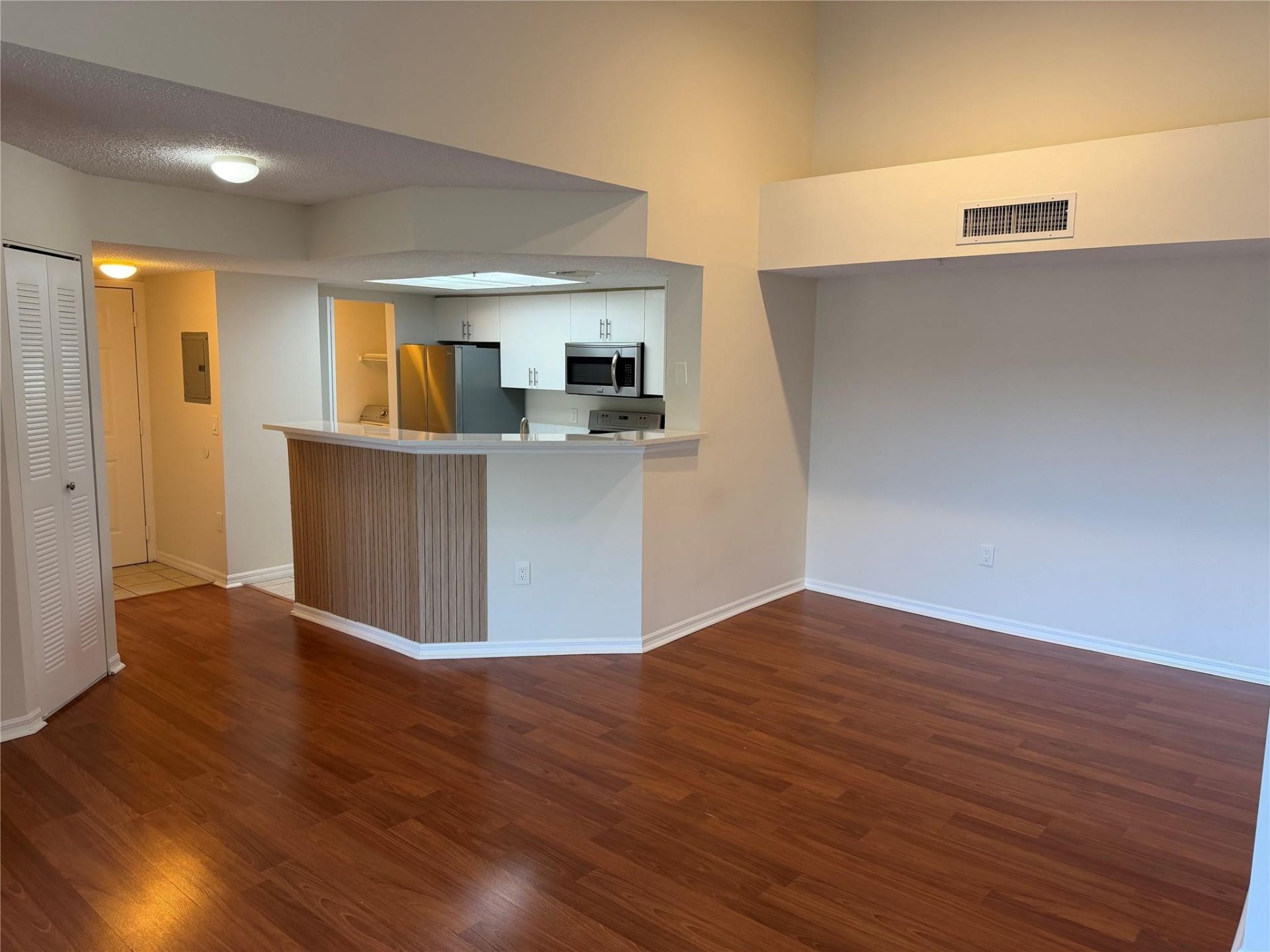 5005 Wiles Road, Unit 307, Coconut Creek, FL 33073 Photo