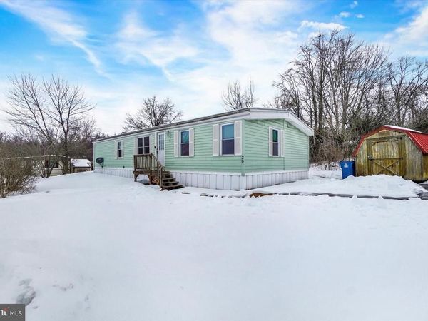 29 CHESAPEAKE ESTATE, THOMASVILLE, PA 17364