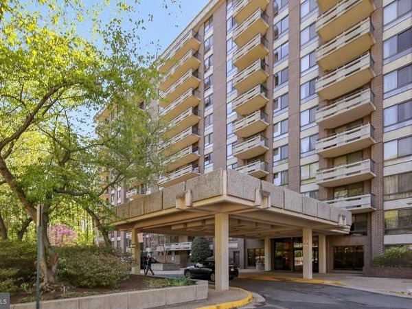 1808 OLD MEADOW ROAD, Unit 112, MCLEAN, VA 22102