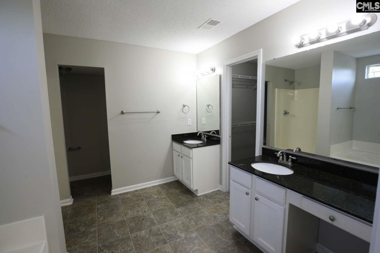 309 Misty Glen Circle  Photo 18