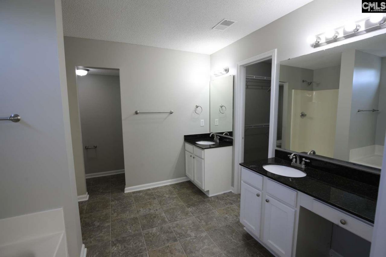 309 Misty Glen Circle  Photo 19