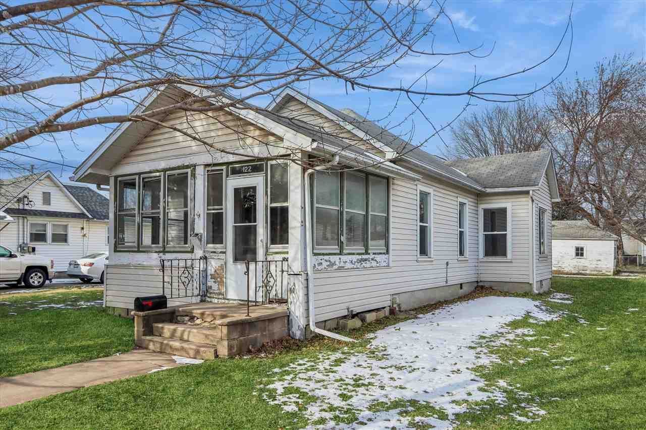 122 W Pine Street, Marengo, IA 52301 Main Photo