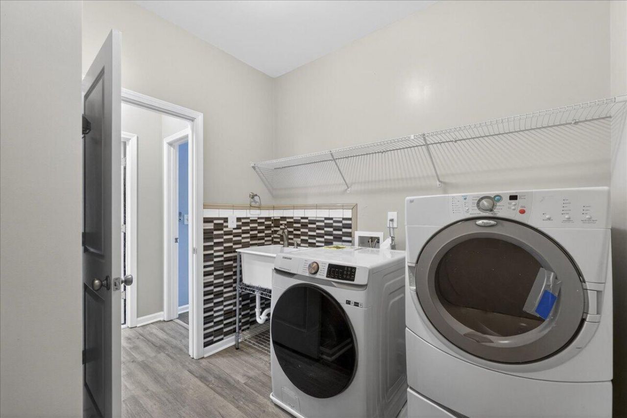 1902 Wild Indigo Way Photo 27