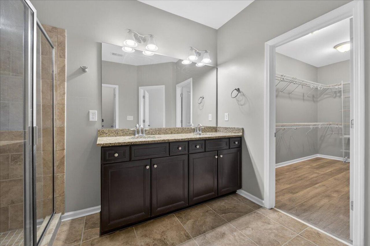 1902 Wild Indigo Way Photo 32