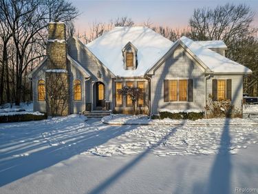 19225 Savage Road, Huron Twp, MI 48111