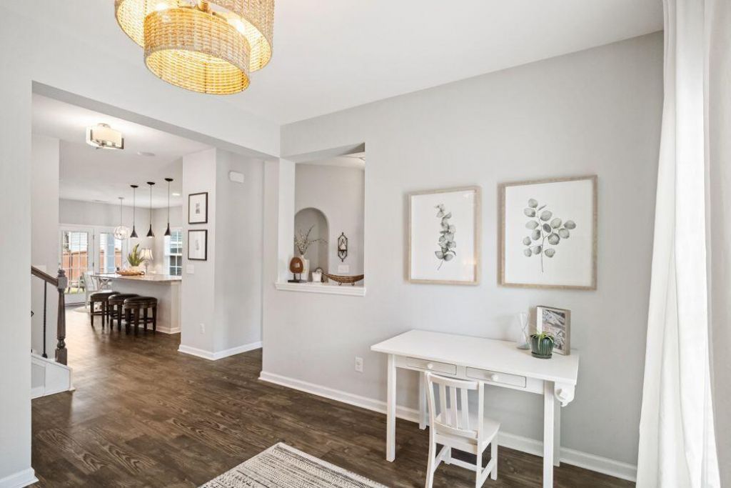 1717 Emmets Road Photo 12