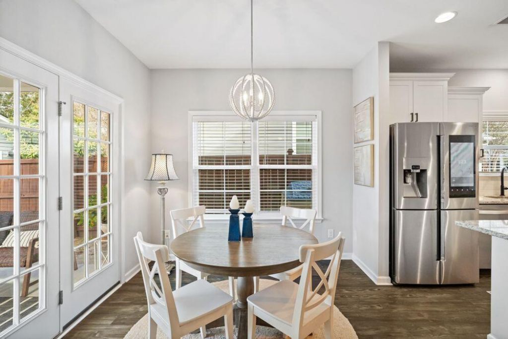 1717 Emmets Road Photo 17