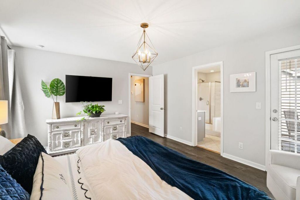 1717 Emmets Road Photo 24