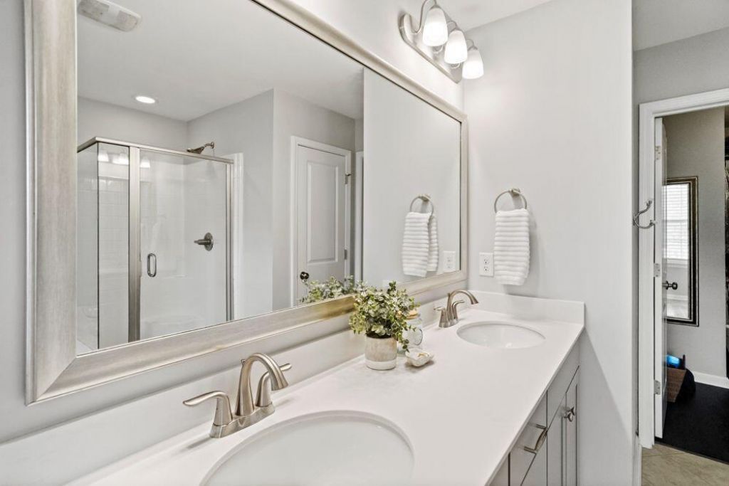 1717 Emmets Road Photo 27