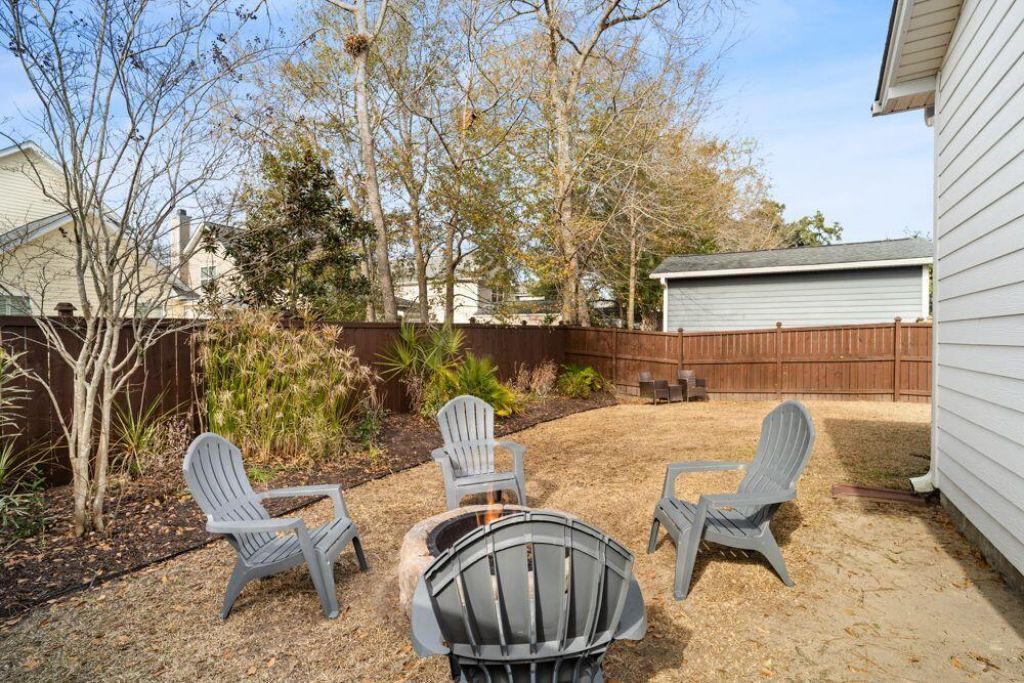 1717 Emmets Road Photo 43