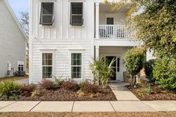 1717 Emmets Road photo 4