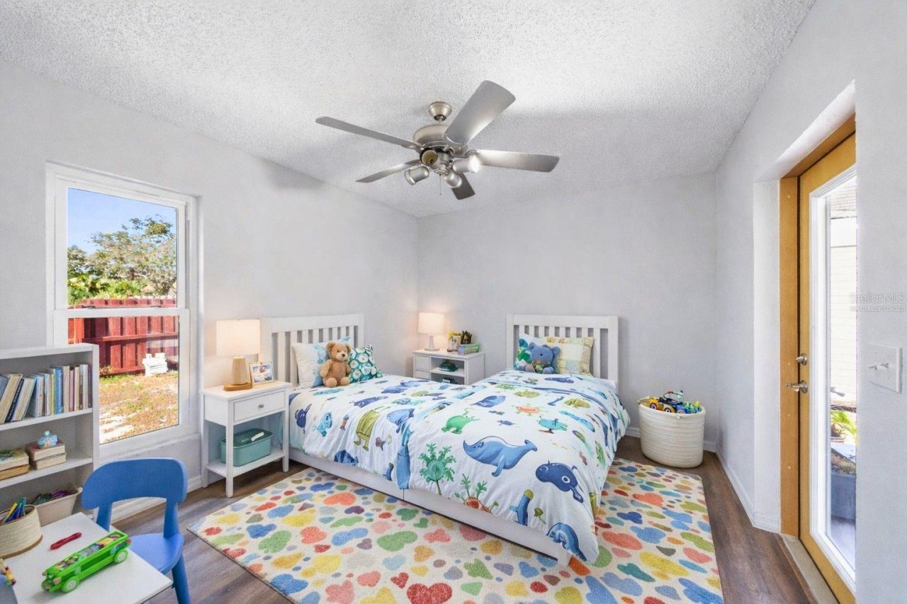 3601 Egerton Circle, Sarasota, FL 34233 Photo