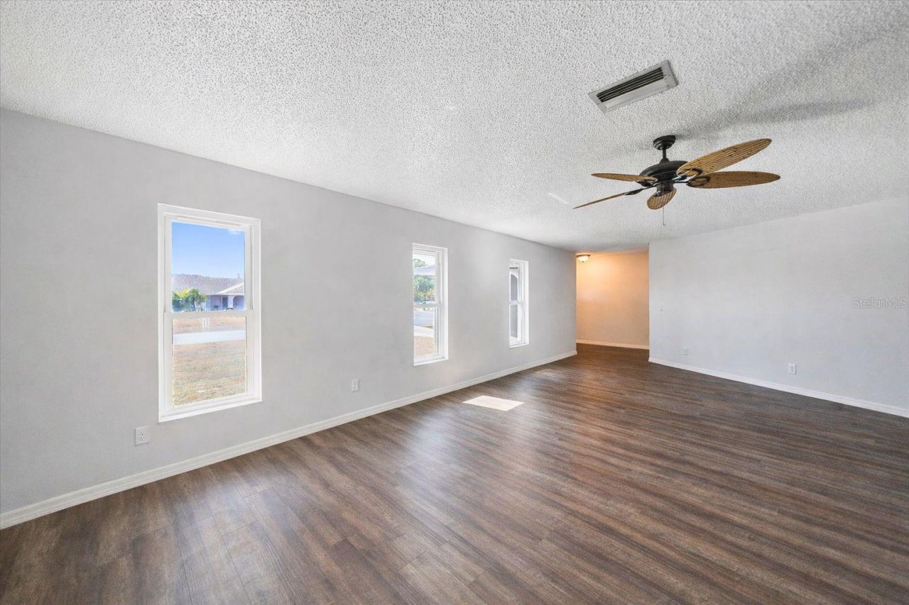 3601 Egerton Circle, Sarasota, FL 34233 Photo