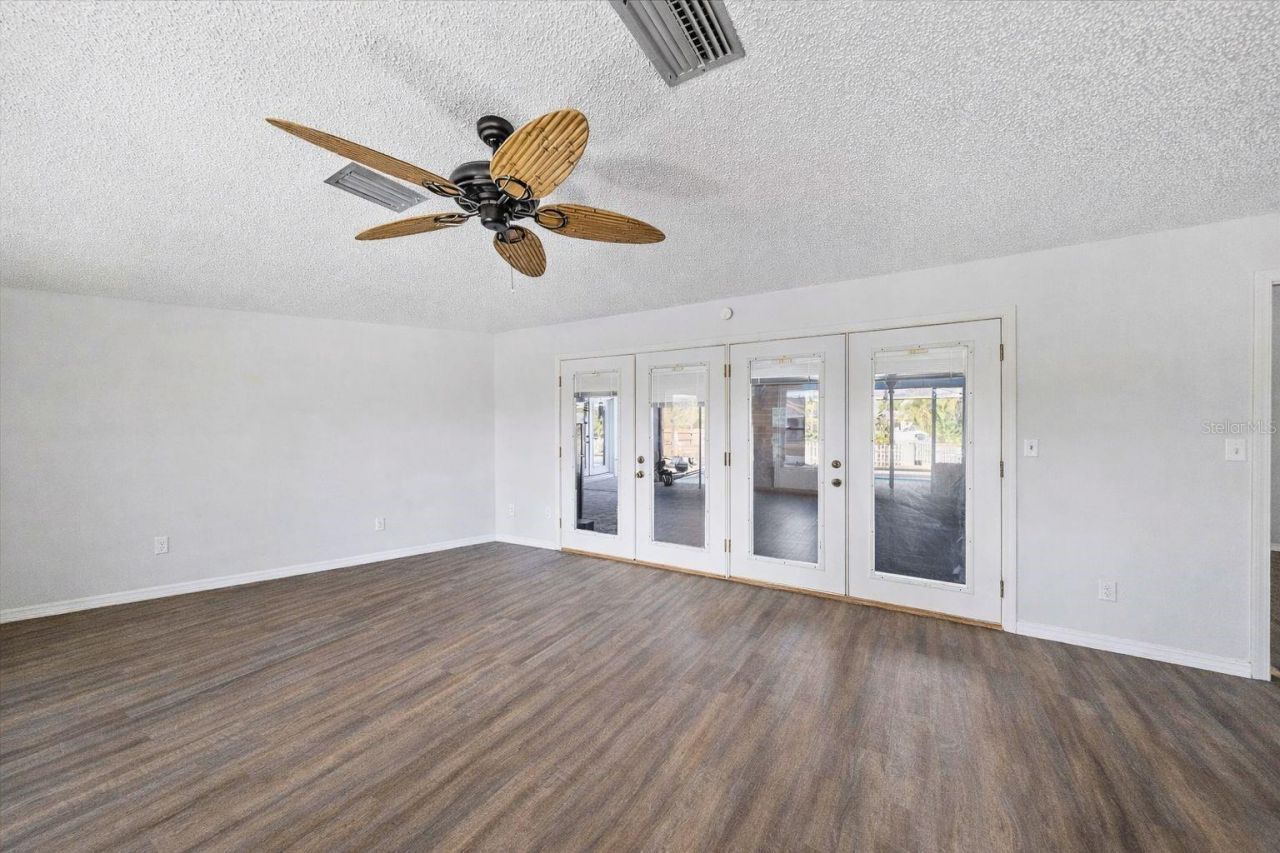 3601 Egerton Circle, Sarasota, FL 34233 Photo