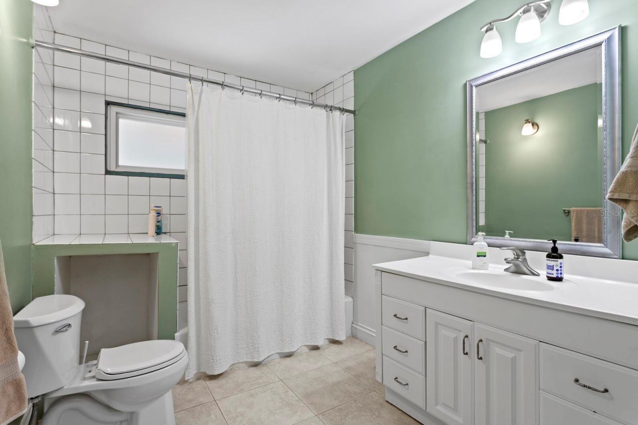 710 34th Avenue S, Saint Petersburg, FL 33705 Photo