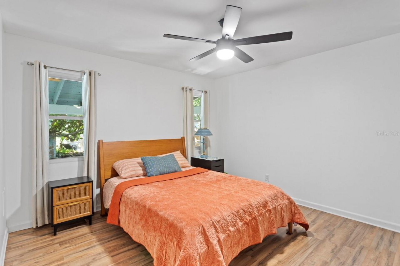 710 34th Avenue S, Saint Petersburg, FL 33705 Photo