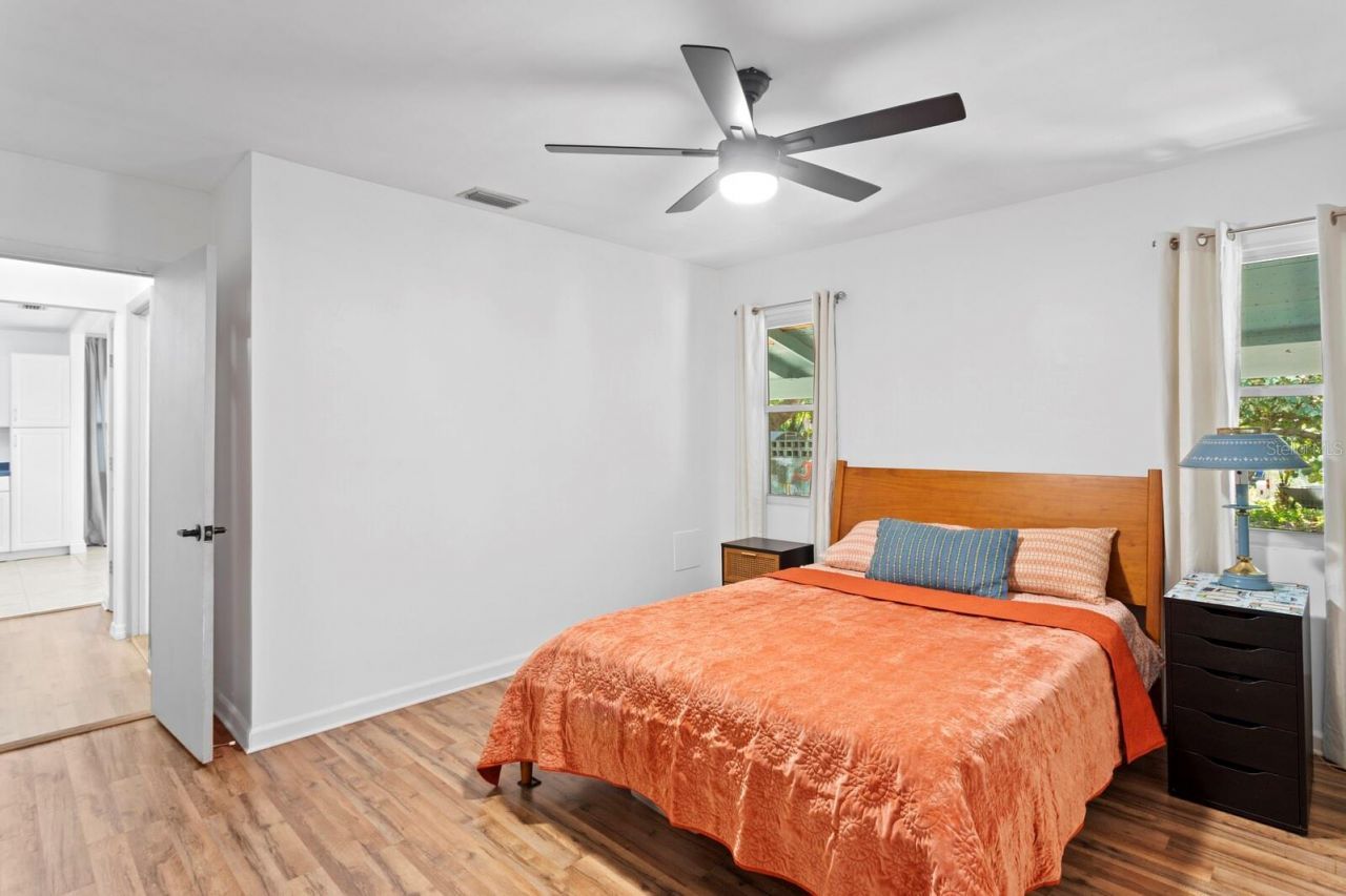 710 34th Avenue S, Saint Petersburg, FL 33705 Photo