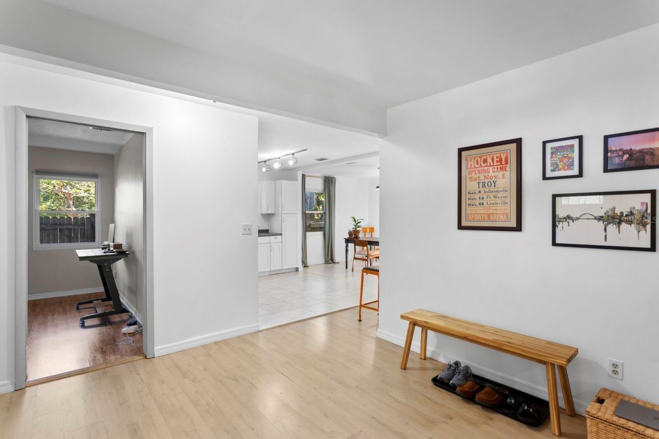 710 34th Avenue S, Saint Petersburg, FL 33705 Photo