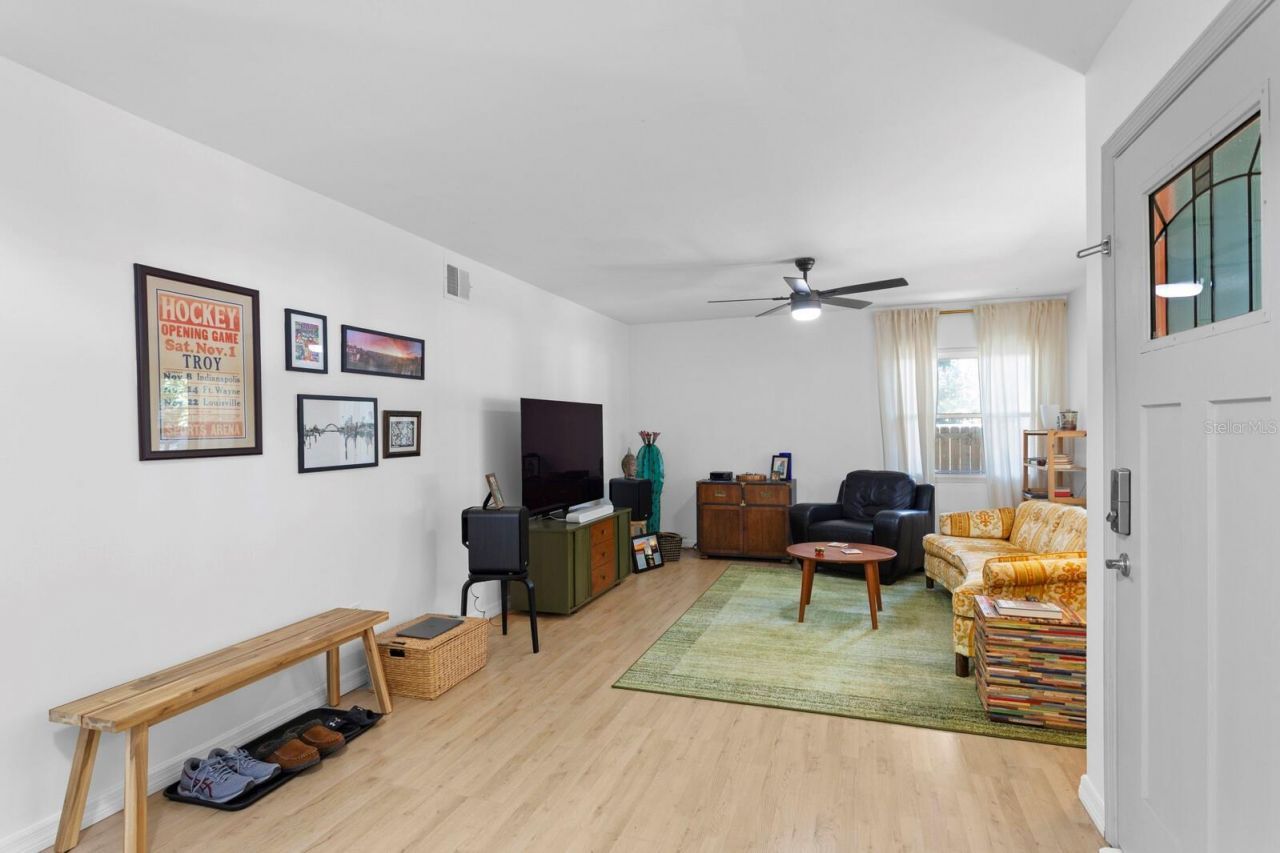 710 34th Avenue S, Saint Petersburg, FL 33705 Photo