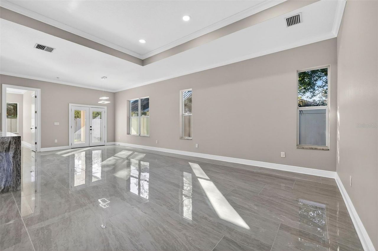 8509 N Newport Avenue, Tampa, FL 33604 Photo