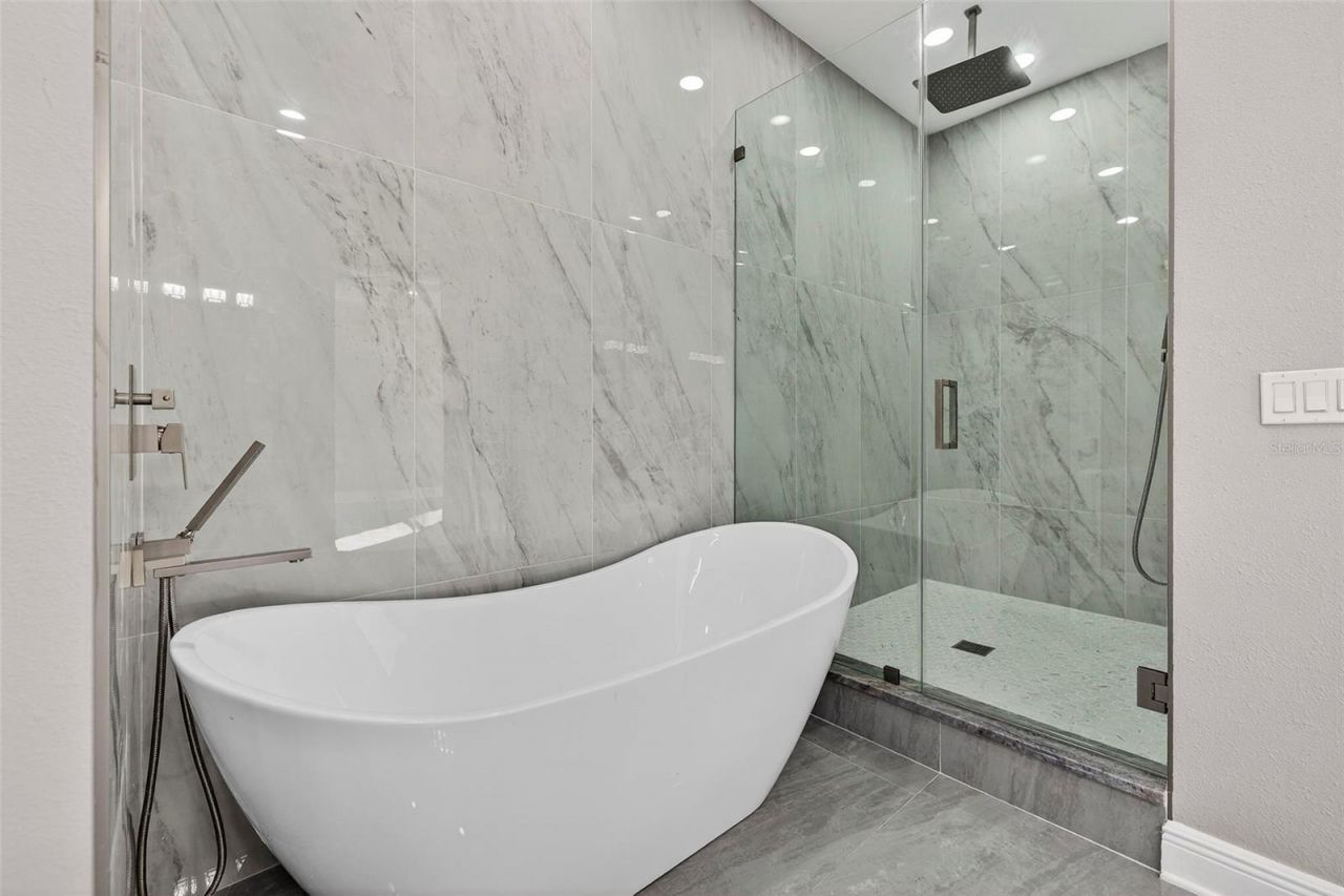 8509 N Newport Avenue, Tampa, FL 33604 Photo