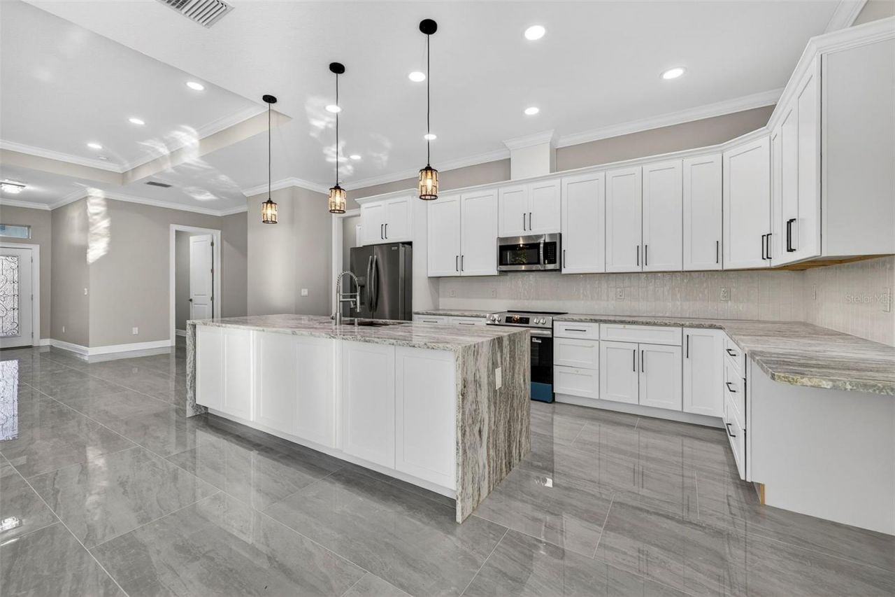 8509 N Newport Avenue, Tampa, FL 33604 Photo