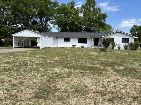 509 NE 10th Street , Wagoner, OK 74467