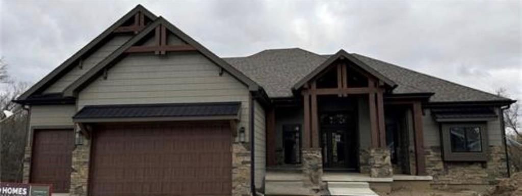 12460 N Arbor Way, Platte City, MO 64079 Main Photo