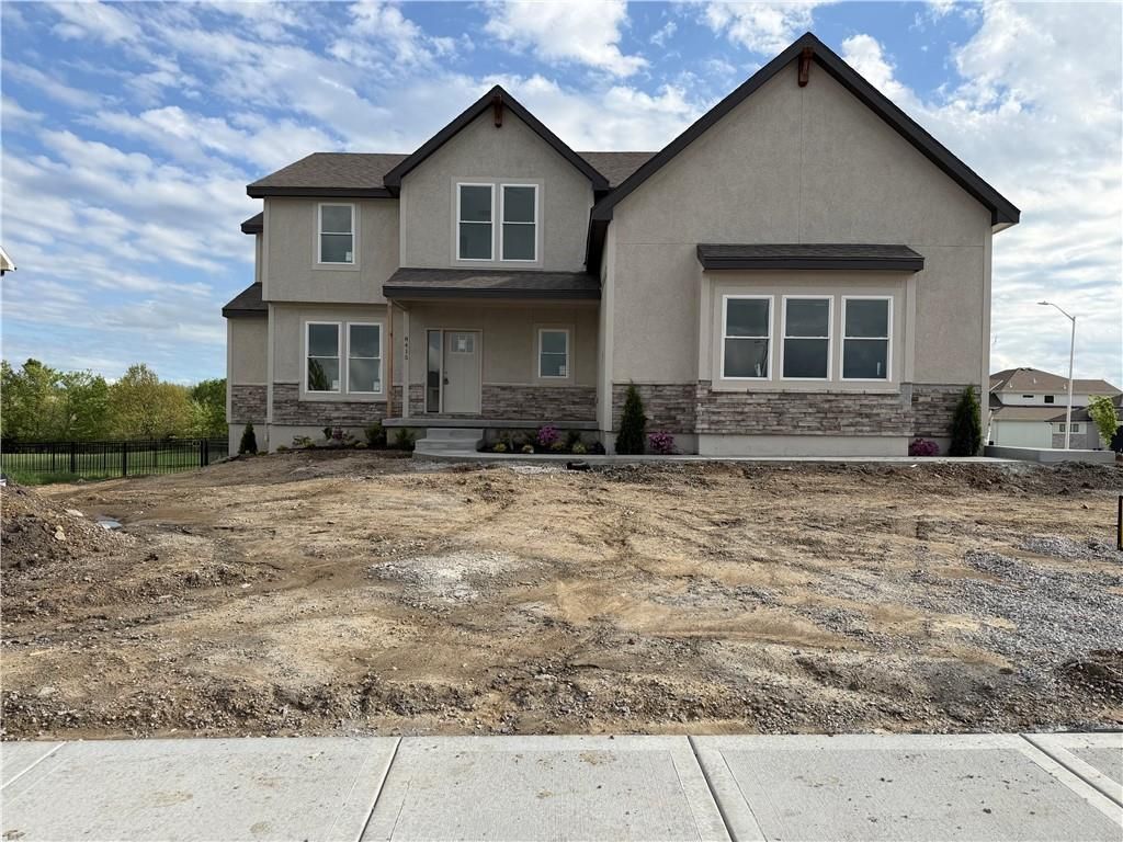8415 NW 90th Street, Kansas City, MO 64153 Main Photo
